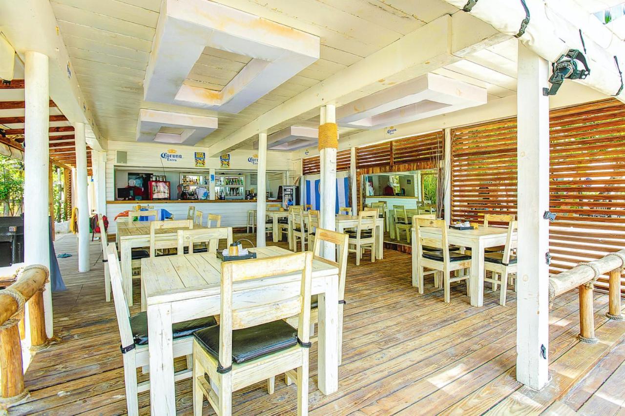 Aventura Village Los Corales Beach And Spa Пунта-Кана Екстер'єр фото